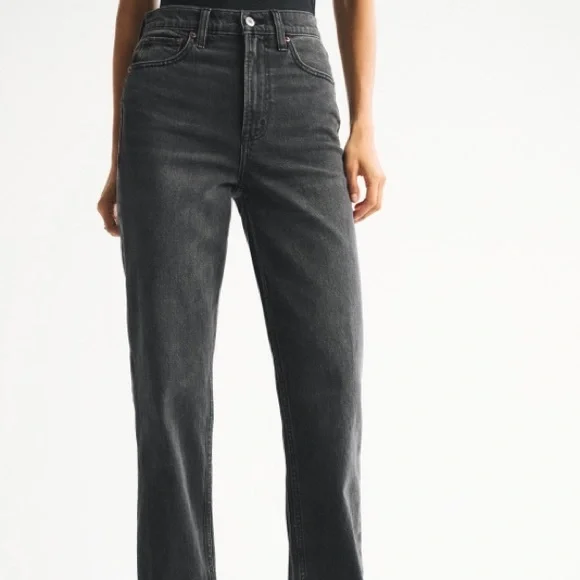 NEW Abercrombie & Fitch 90s Straight Ultra High Rise Jeans Black W 29 L 29 Short - Picture 2 of 15